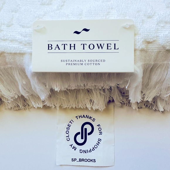 🎁SLOWTIDE Bath Towel - Premium Cotton -Set of 2- 30”x60” Rouen-Off White-ST1167 - Picture 4 of 4